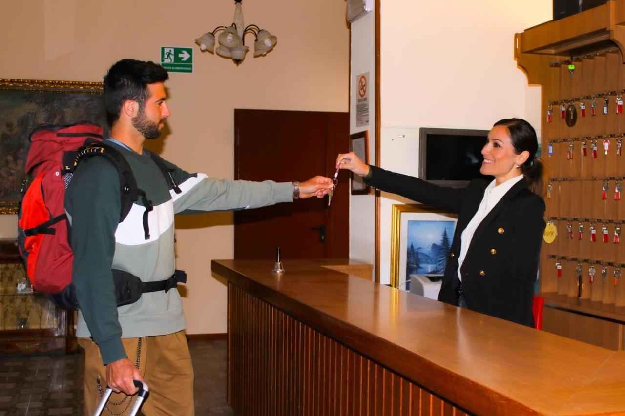 Hotel Europa Gran Sasso Prati di Tivo Экстерьер фото